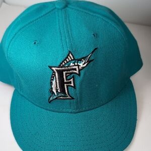 Florida Marlins New Era FITTED Size 7 1/2 Turquoise Hat with Embroidered Marlin.